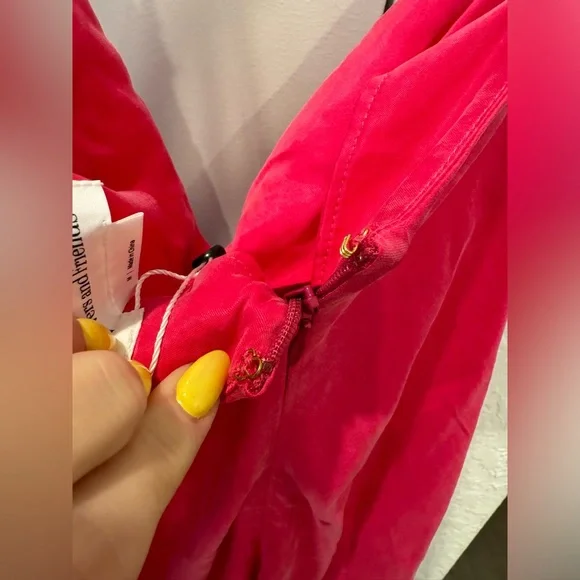 Revolve brand Lovers and Friends Noah Wrap Dress in Hot Pink size Med - Picture 8 of 10